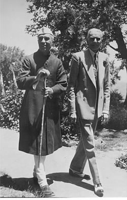 nehrujinnahIndian Independence Photograph of Nehru and jinnah 1947 british library